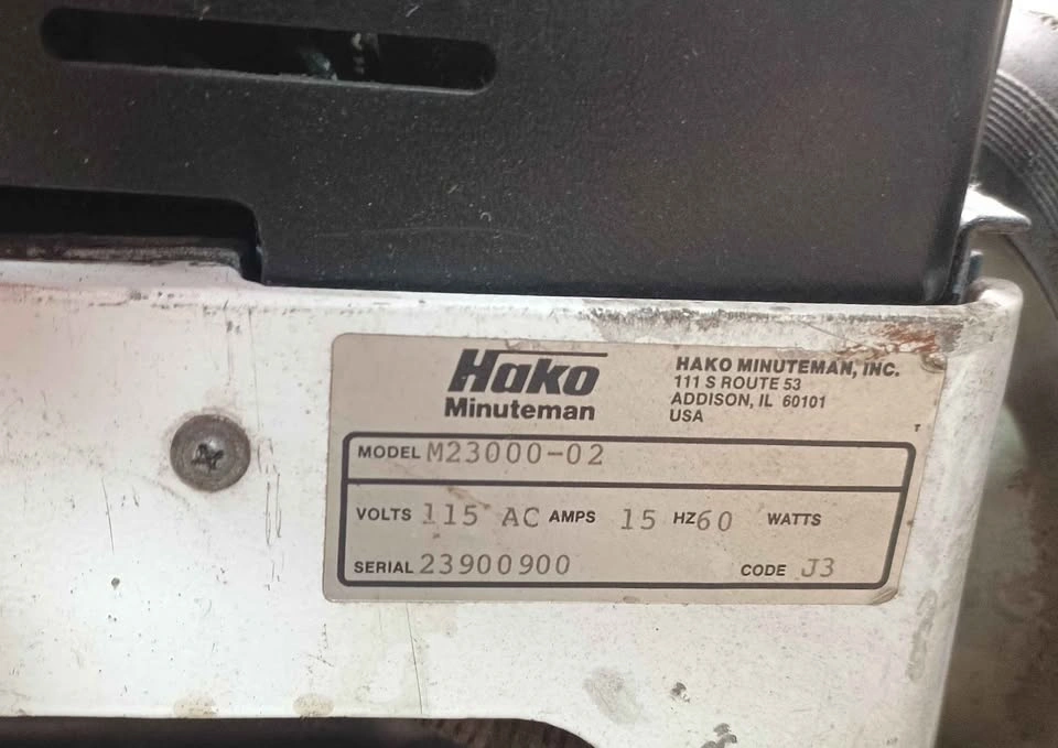 Hako Minuteman M23000-02 2-Speed Floor Buffer - photo 3