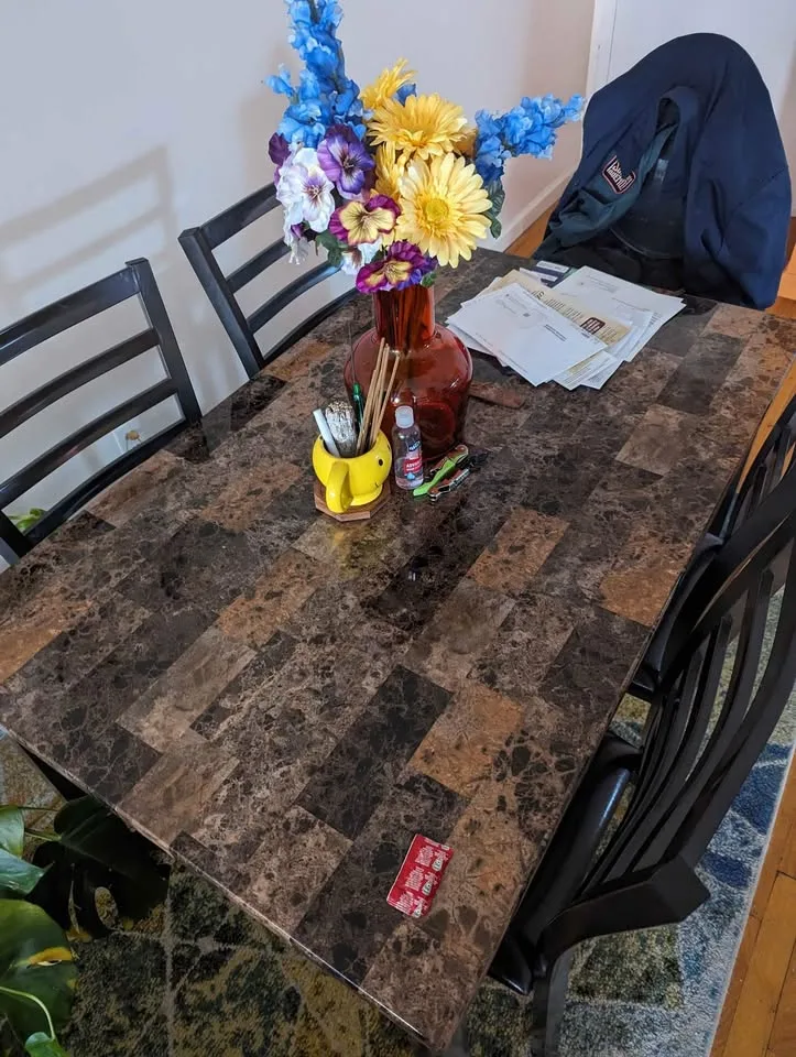 Dining Table image indicator(4)