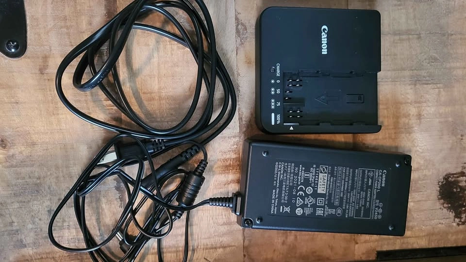 Canon C70 Cinema Camera and charger - photo 3