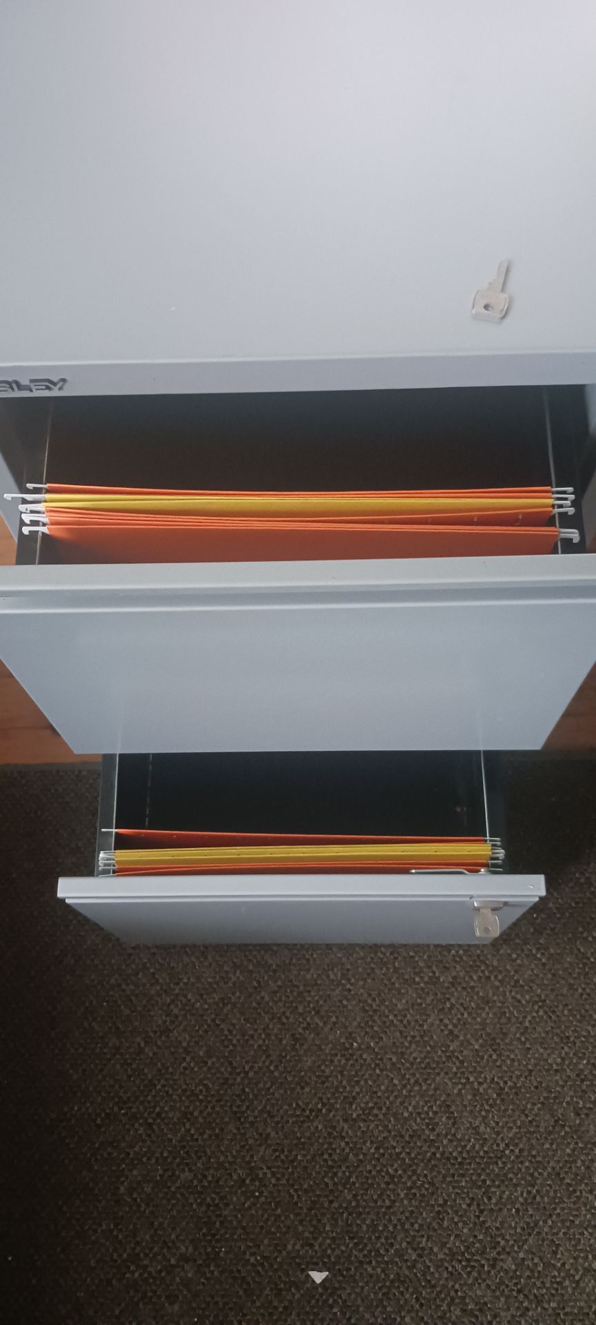 2 or 1 file cabinets - photo 3