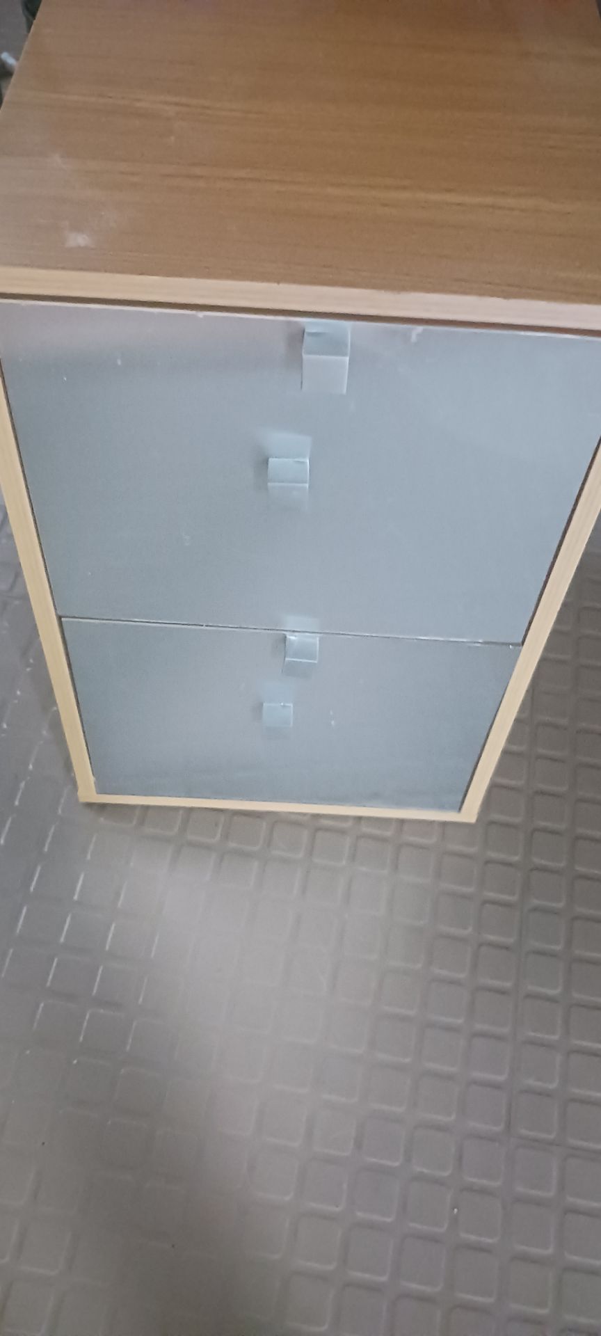 2 or 1 file cabinets - photo 4