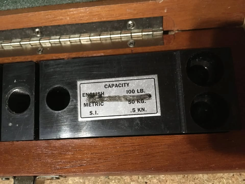 INSTRON SPECIMEN ALIGNMENT FIXTURE UNIVERSAL PRECISION SAMPLE CE - photo 2