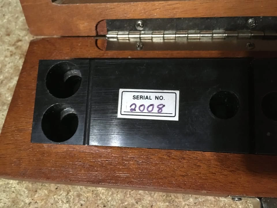 INSTRON SPECIMEN ALIGNMENT FIXTURE UNIVERSAL PRECISION SAMPLE CE - photo 3