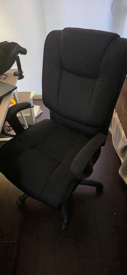 Work desk and Office Chair - photo 3