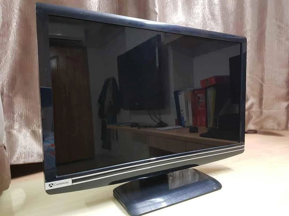 Gateway FHX2300 - Gaming Monitor, 60hz 5ms, good contrast
