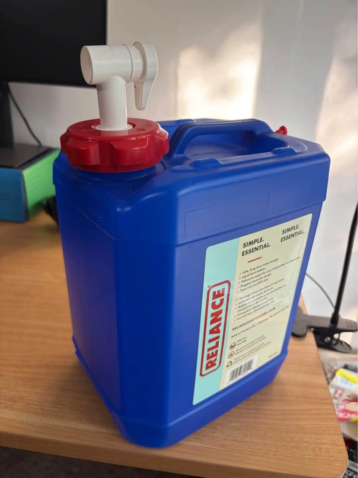 Reliance Aqua-Pak 2.5 Gallon Water Container - photo 2