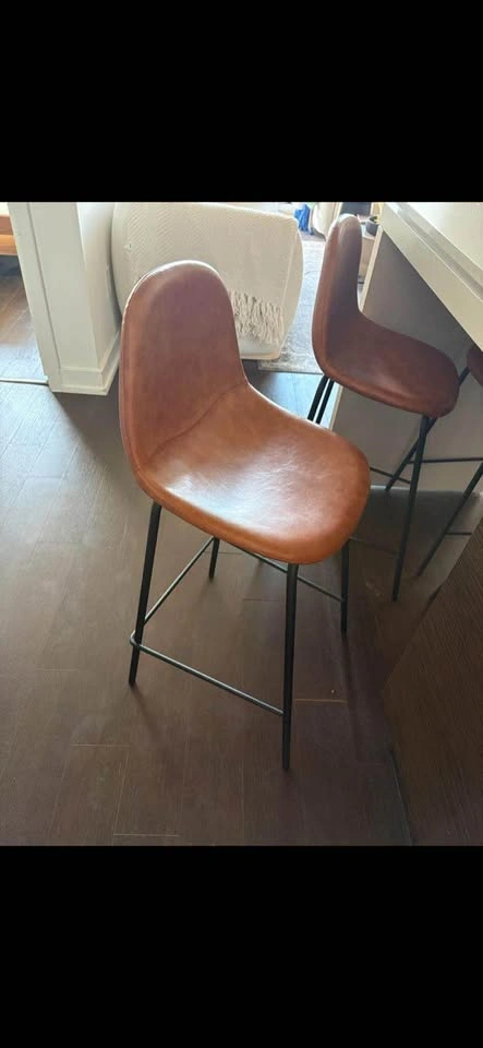 Four Leather Stools - photo 2