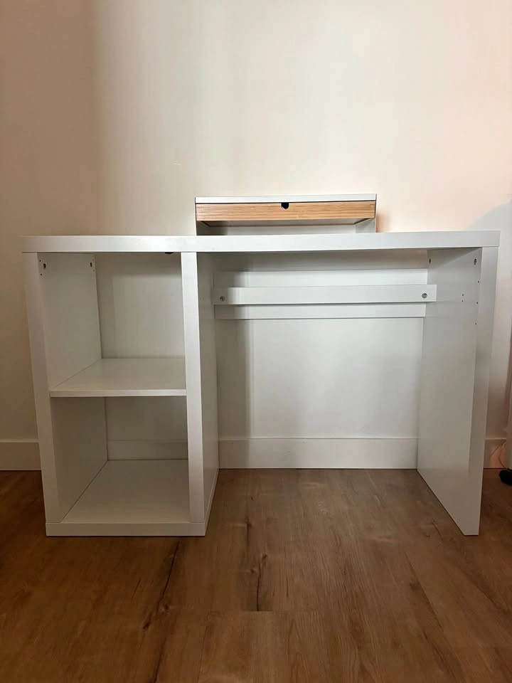 Selling IKEA KALLAX White Desk - $60 OBO
