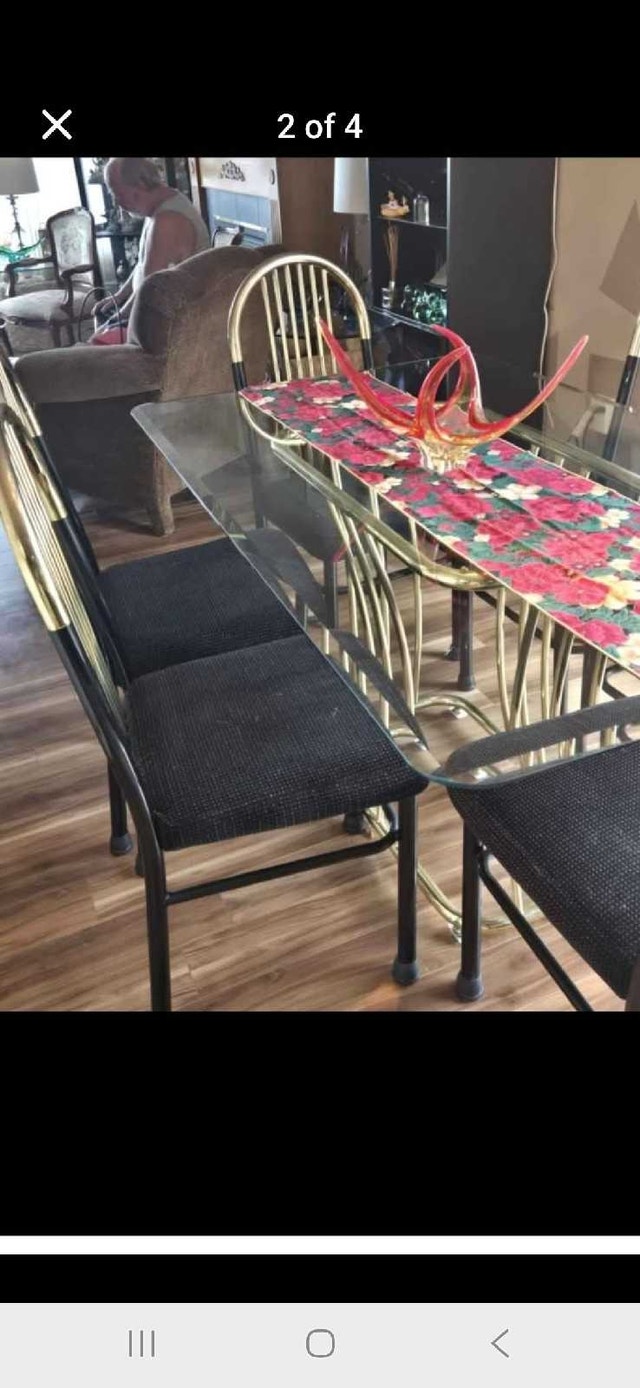 Elegant Vintage Dining Set – Moving Sale - photo 2