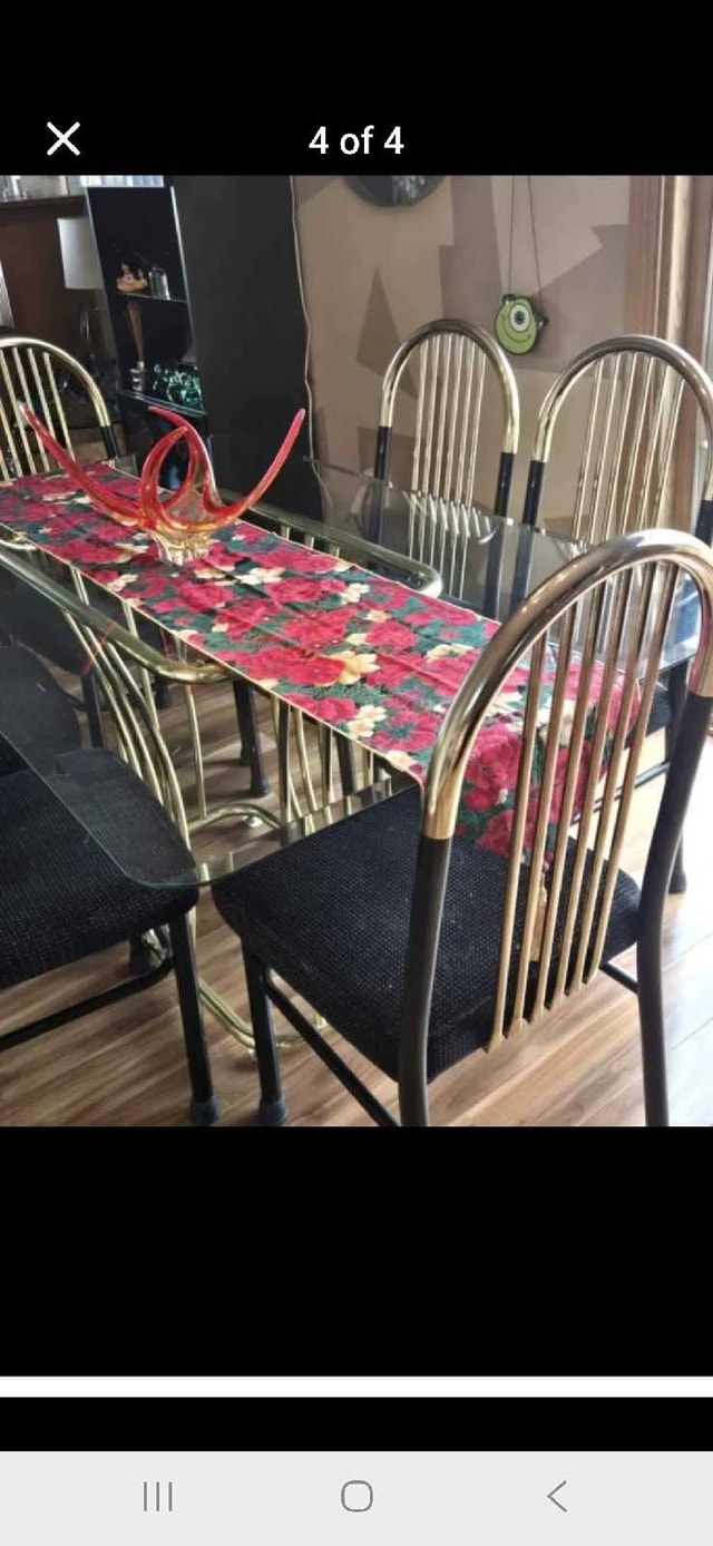 Elegant Vintage Dining Set – Moving Sale - photo 4