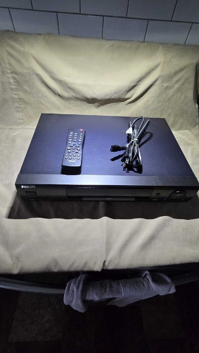 Philips DVD701 DVD Player | Tested & Working | Remote Included - photo 2