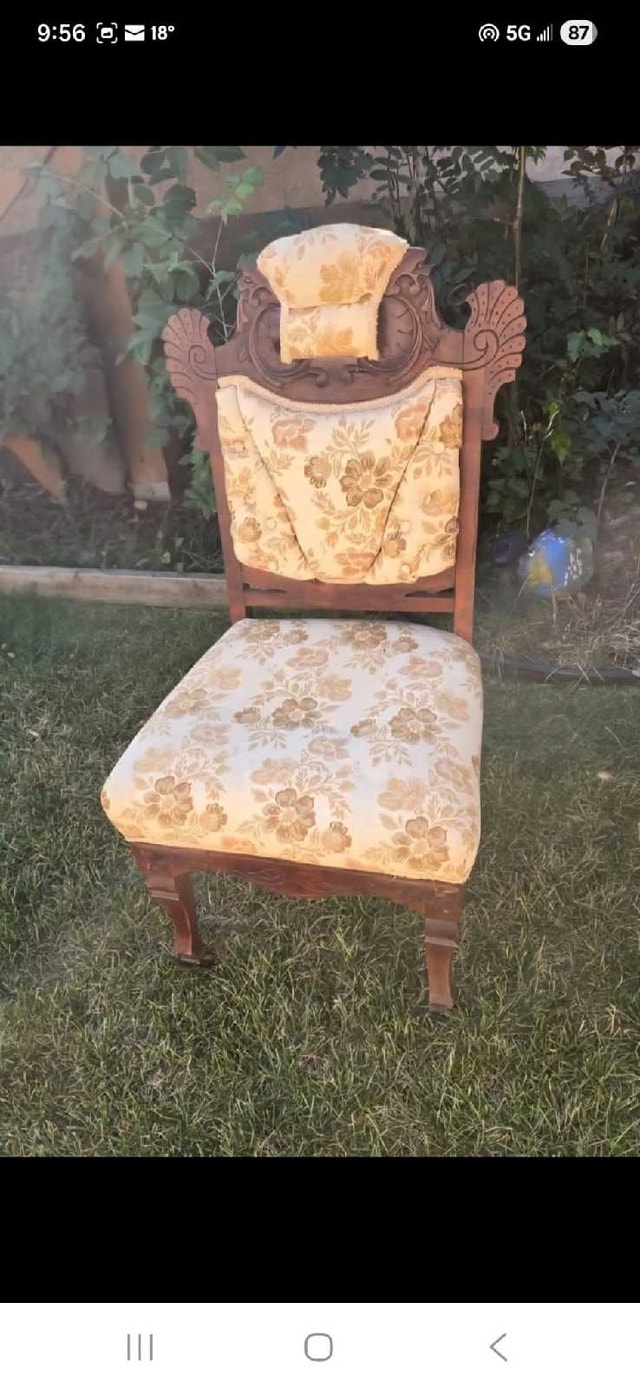 Authentic 1880s Victorian Eastlake Parlor Chairs - photo 3