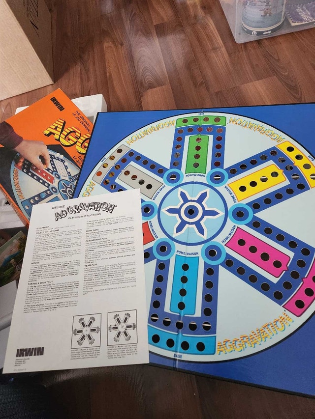 Vintage Aggravation Board Game – Classic Family Fun! - photo 2