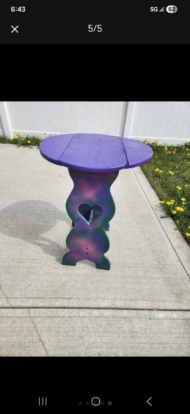 Vintage Drop-Leaf Heart Accent Table / Plant Stand - photo 5