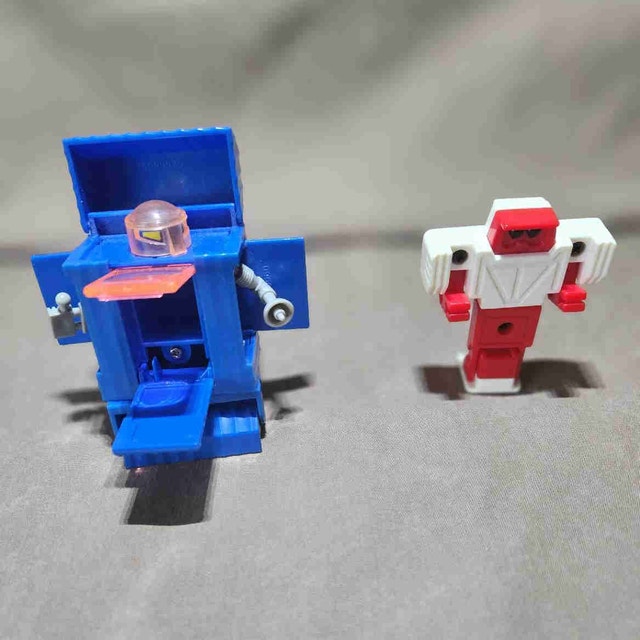 1980s Transforming Robot Lot, Marchon Mysterians & Alphabot