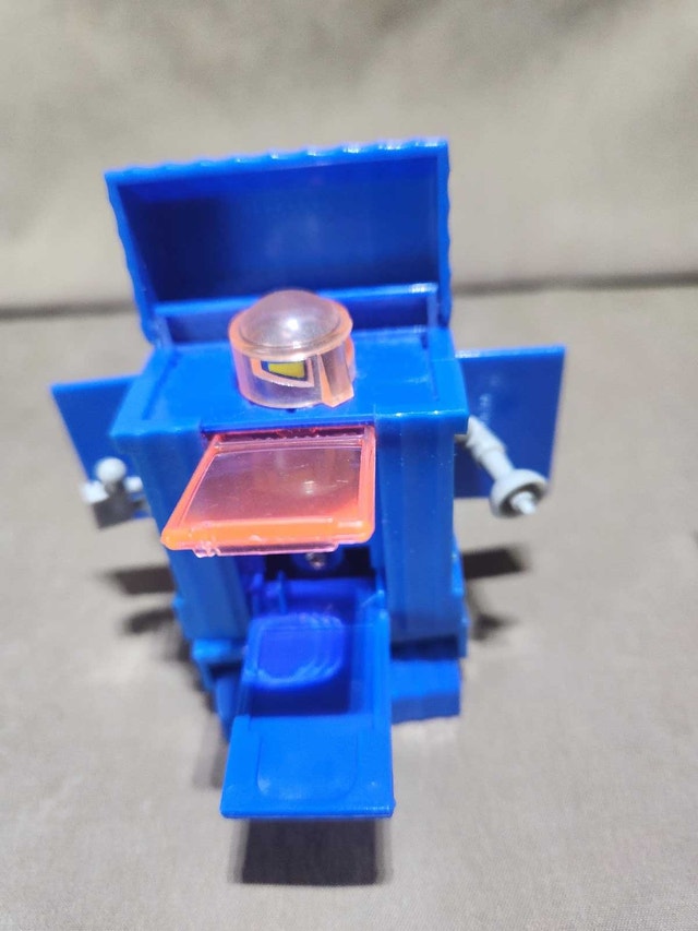1980s Transforming Robot Lot, Marchon Mysterians & Alphabot - photo 2