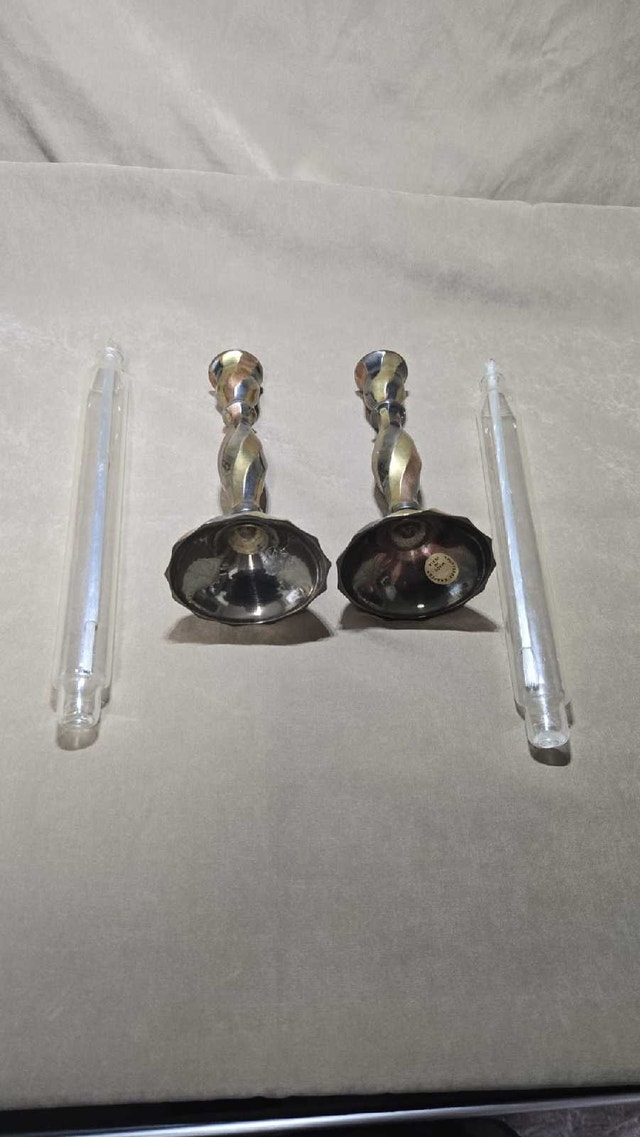 Brass Swirl Candlestick Holders with Glass Taper Oil Candle - photo 3