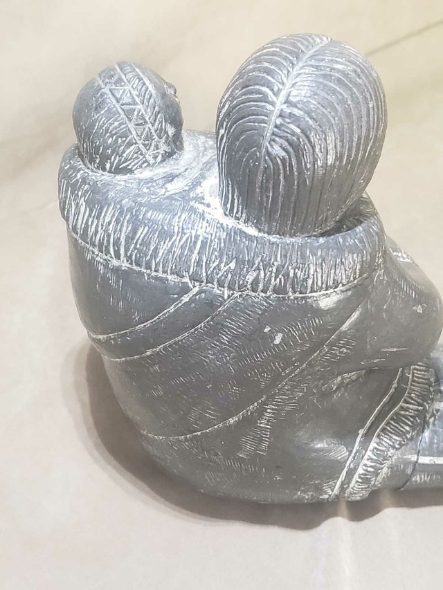 Vintage Wolf Original Inuit Mother & Baby Carving - photo 5