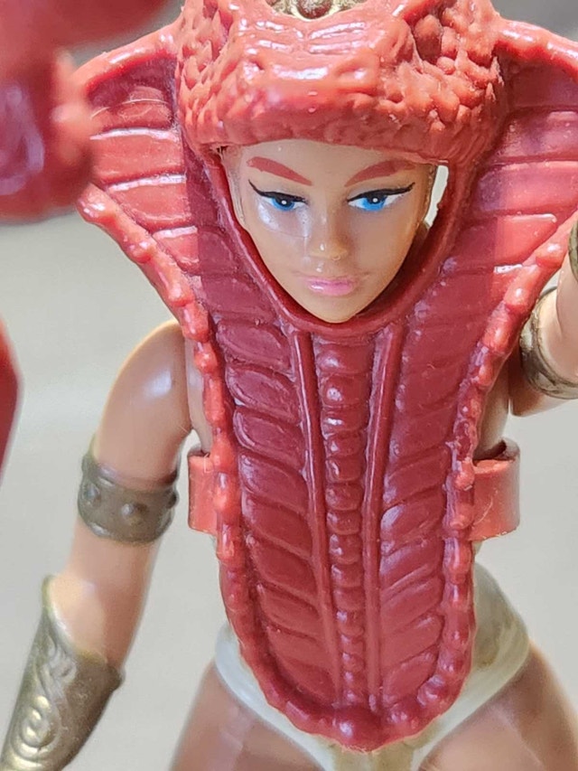 1982 Masters of the Universe TEELA Figure - photo 4