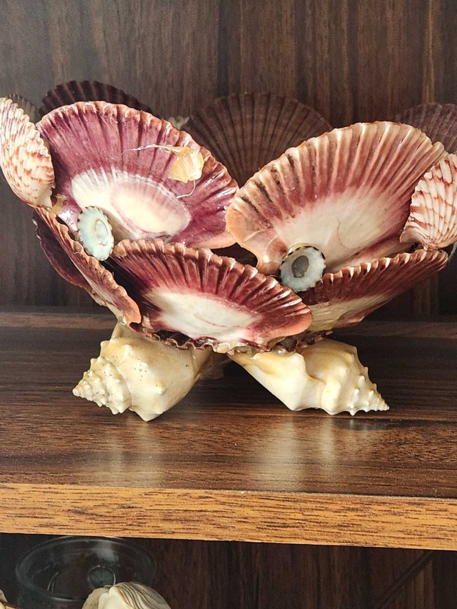 Rare Seashell "Sea Bird" Vase – Authentic Philippines Folk Art - photo 2