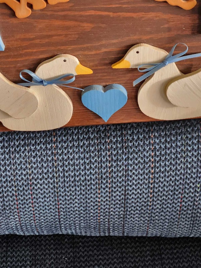 Vintage 1980s "Country Goose" 3D Wood Welcome Sign - photo 3