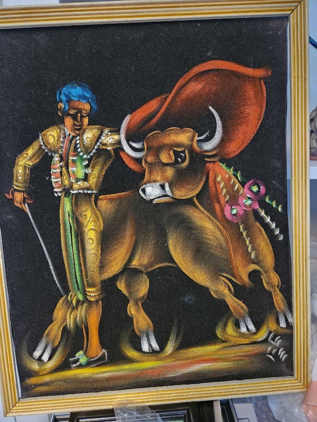 Vintage Mexican Black Velvet Bullfighter Painting - photo 5