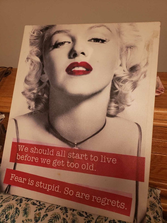 Marilyn Monroe Canvas Wall Art - 16" x 19.5" Quote Print - photo 4