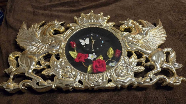Rare Vintage 1980s Eleco Gold Pegasus Wall Clock – Fully Working - photo 2