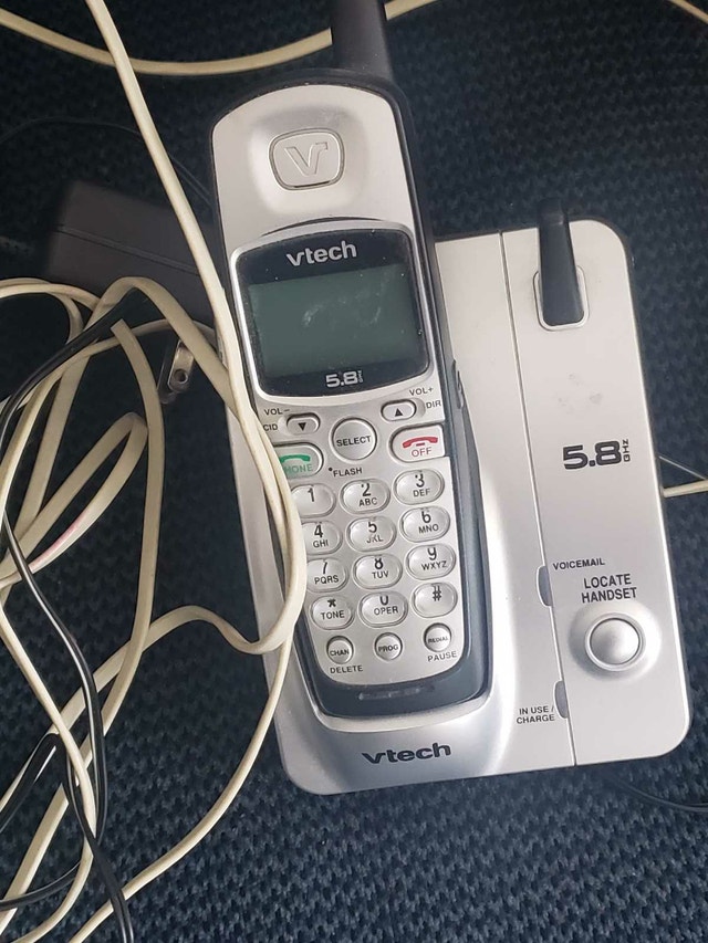 Lot of 3 Vintage Cordless Landline Phones (Panasonic & VTech) - photo 4