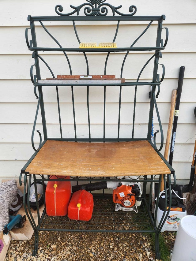 Vintage Wrought Iron Style Baker’s Rack - photo 4
