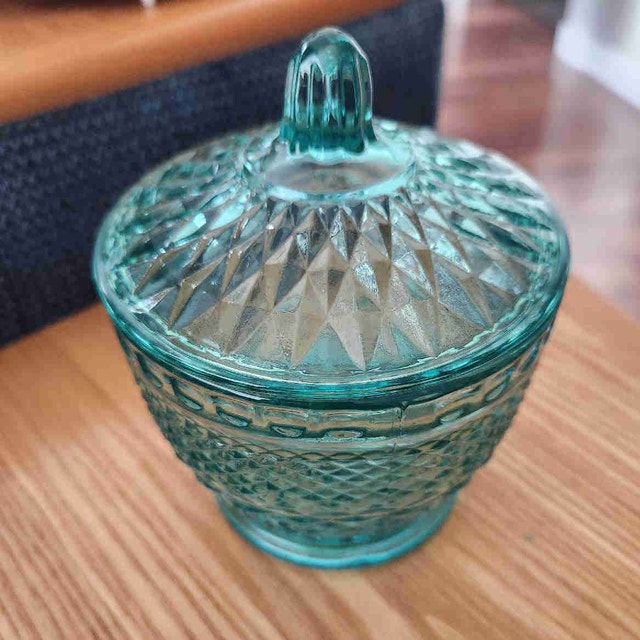 Vintage Teal Indiana Glass Candy Dish - M