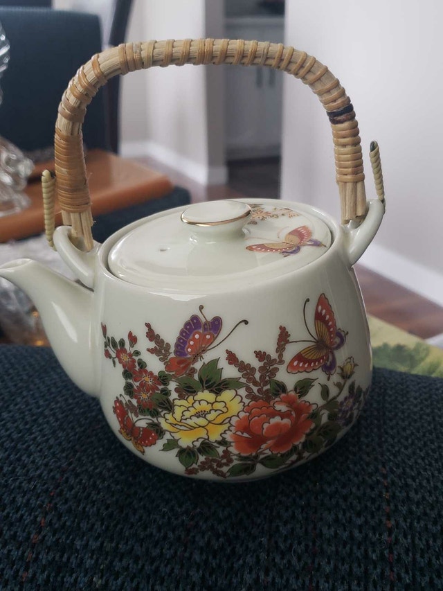 Authentic Asahi Collection Japanese Teapot - Butterfly & Floral - photo 5