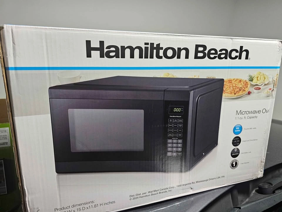 Microwave Oven - Hamilton Beach 1.1 cu. ft. - photo 2