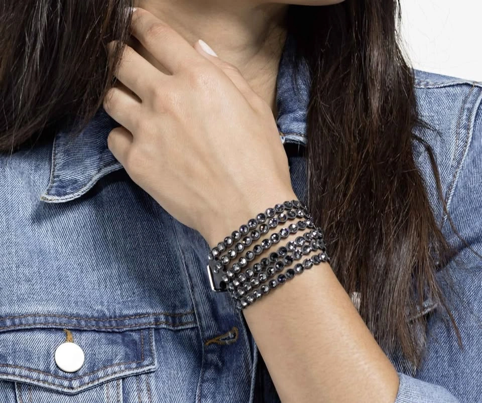 Swarovski Women's Crystal Power Wrap Bracelet on Suede - photo 3