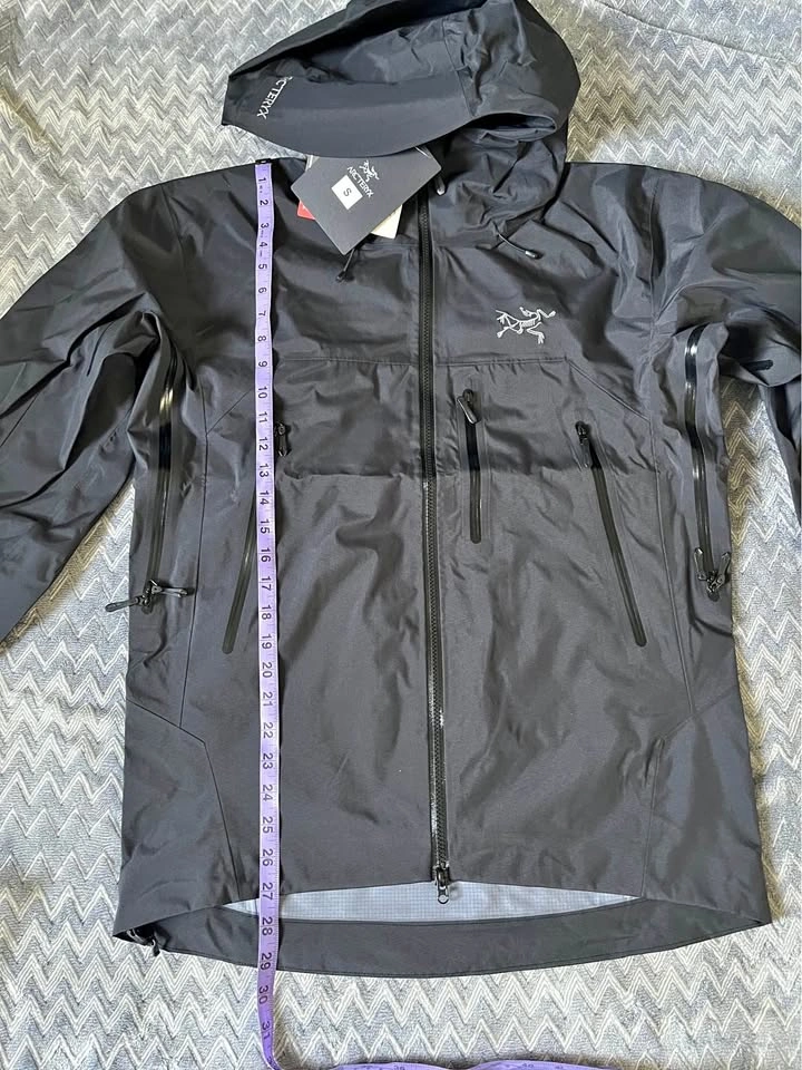 Arc'teryx Beta SV Jacket Size S