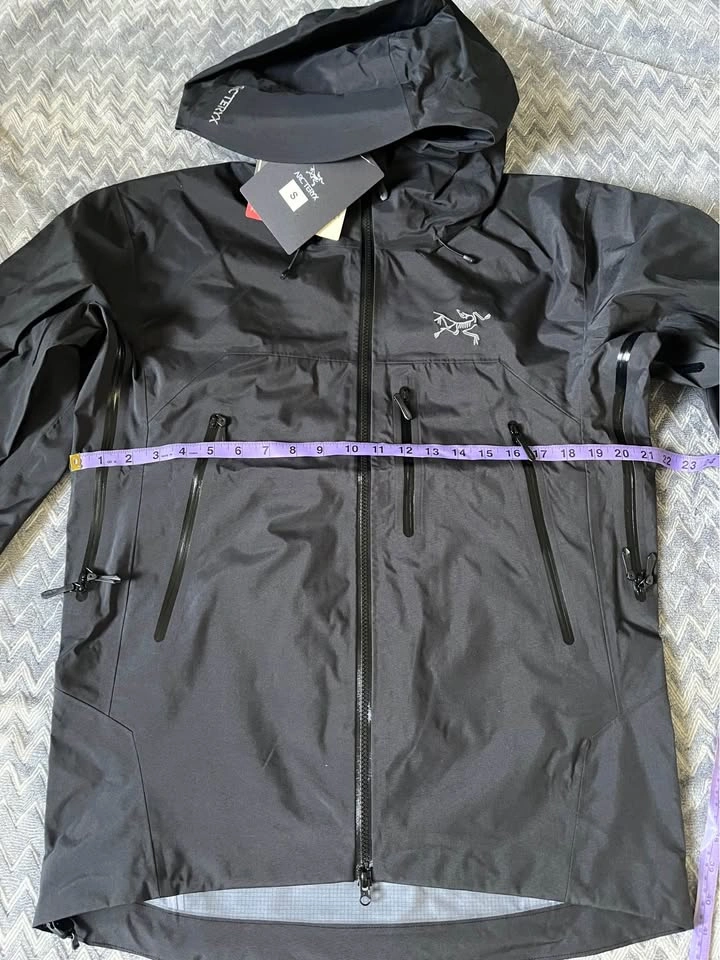 Arc'teryx Beta SV Jacket Size S - photo 2