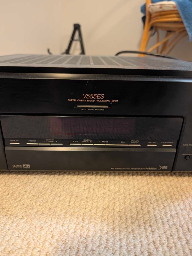 Sony STR-V555ES A/V Receiver - photo 3