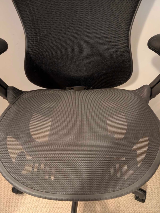 Herman Miller Mirra 2 Office Chair - photo 3