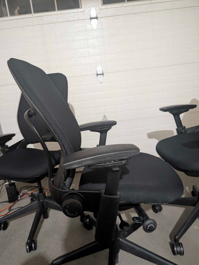 3 Steelcase Leap V2 Office Chairs - photo 4