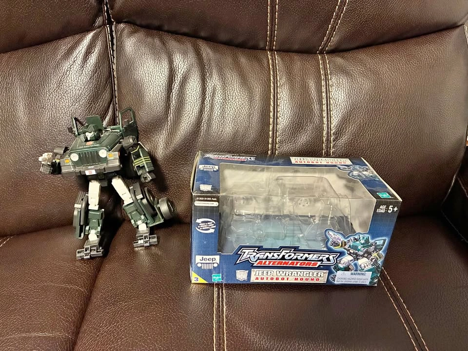 Transformers Alternators Jeep Wrangler Autobot Hound