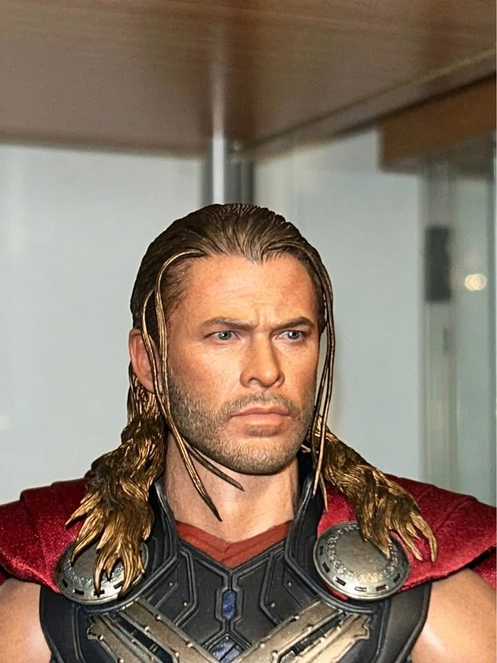 Hot Toys Thor Age of Ultron - photo 5
