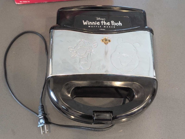 Disney Waffle maker/iron - Winnie the pooh & Tigger - photo 3