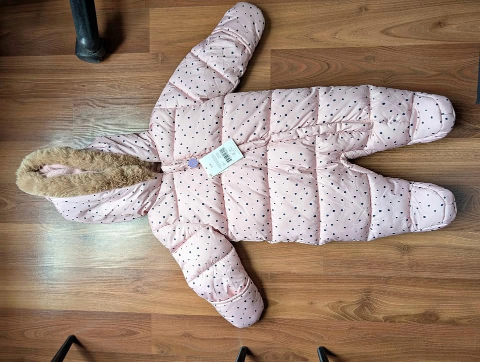 Baby girl winter jacket 0-3M- Brand new with tags