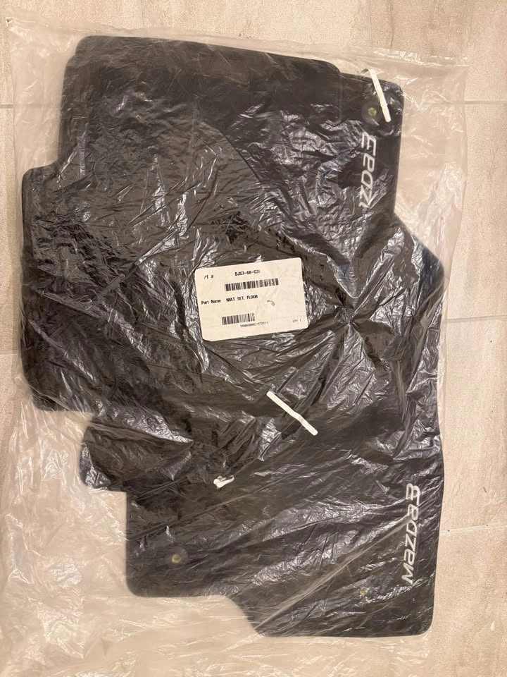 Mazda Mazda3 Floor Mat Set - photo 2