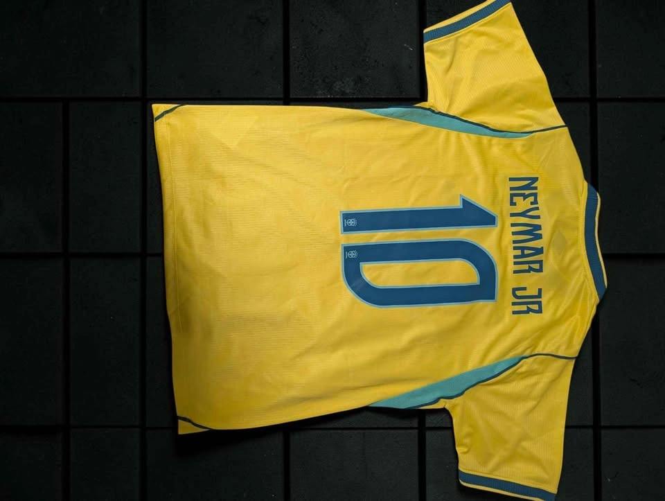 Neymar Brazil Jersey - photo 2