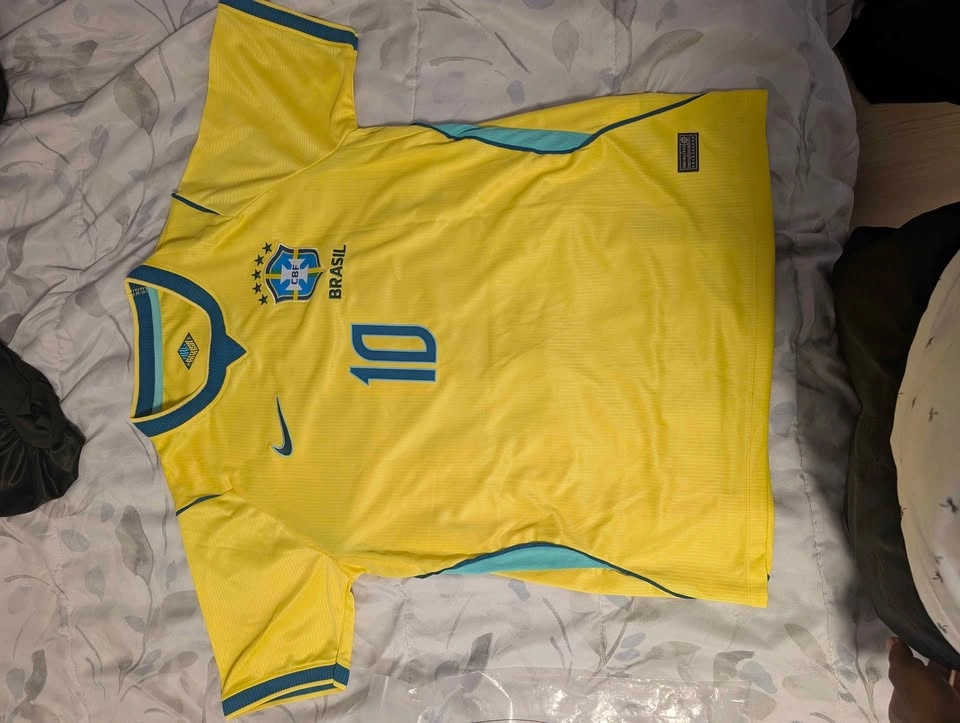 Neymar Brazil Jersey - photo 3