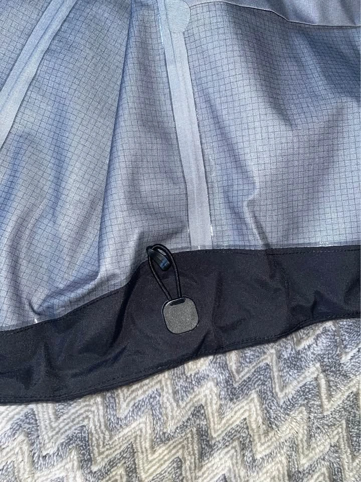 Arc'teryx Alpha SV Jacket Size M & L - photo 5