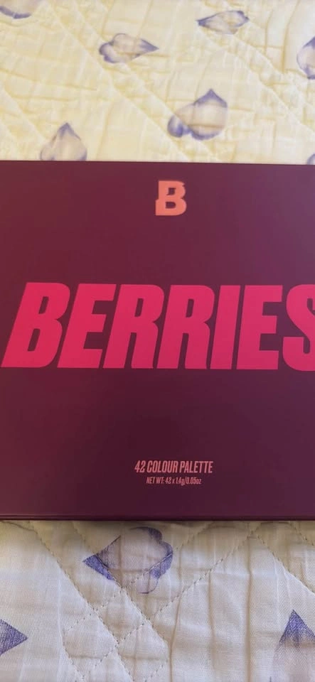 Beauty Bay Berries 42 Colour Palette - photo 2