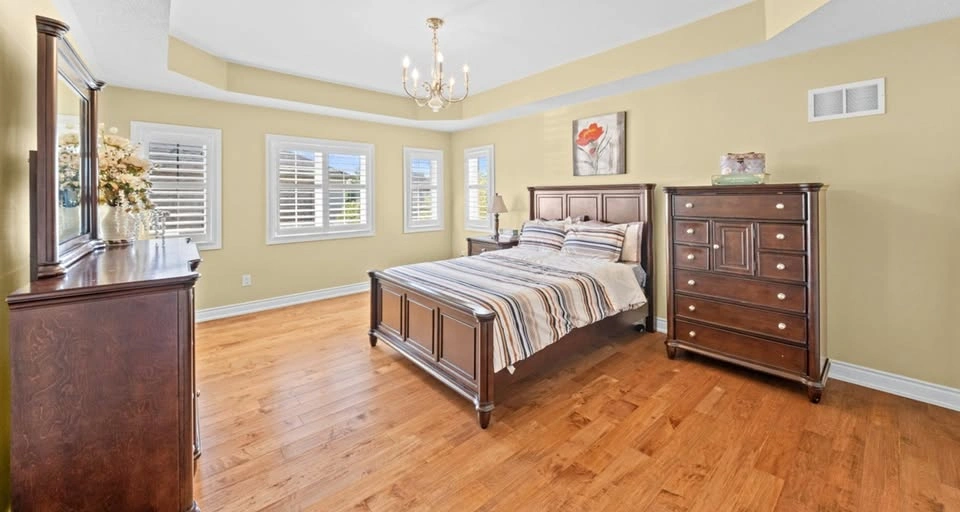 Bedroom set