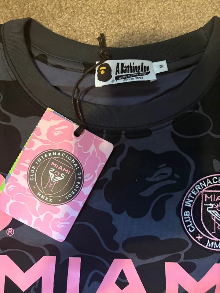 A Bathing Ape x Inter Miami CF Camo T-Shirt - photo 4